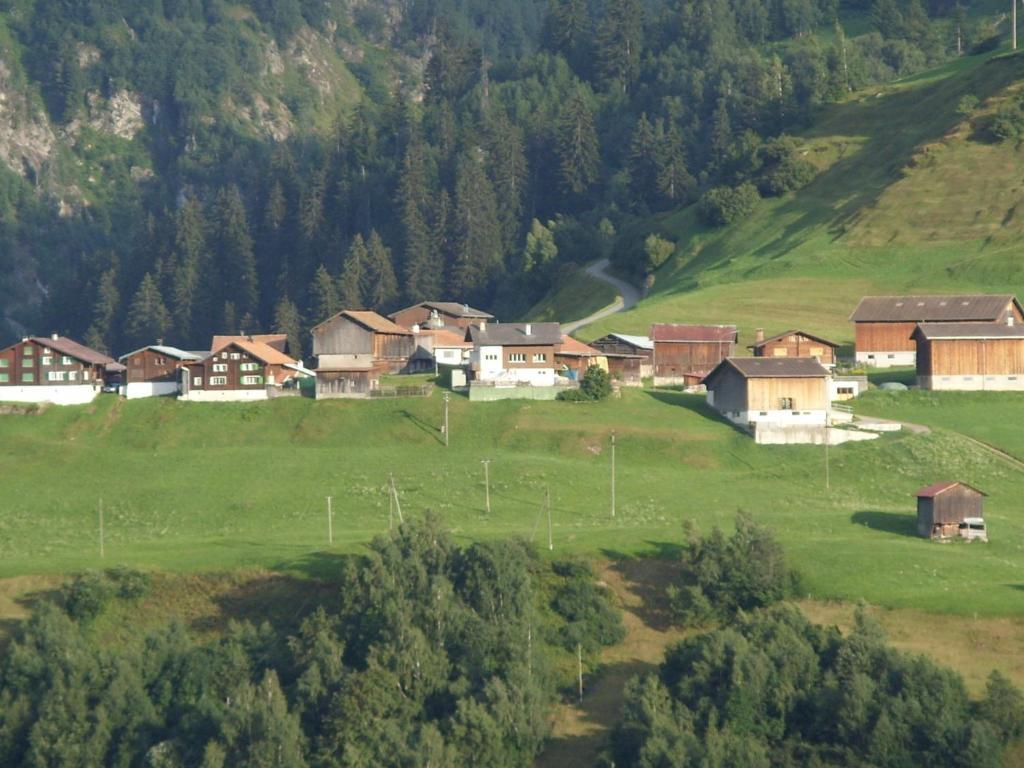 Hotel Pez Ault Дизентис Экстерьер фото